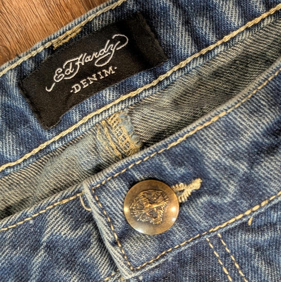 Ed Hardy Y2K Baggy Multi Tattoo Cropped Jeans Heart Dragon Tiger Snake Koi Sz 32 - Picture 6 of 14